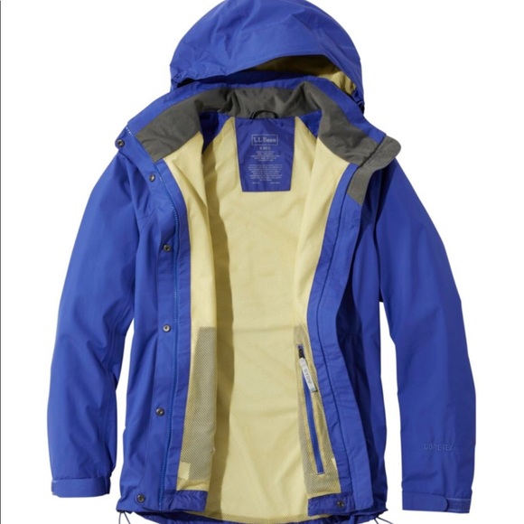 L.L Bean Stowaway Jacket with Gortex - Picture 5 of 6
